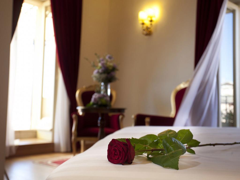 Giotto Hotel & Spa Assisi Oda fotoğraf